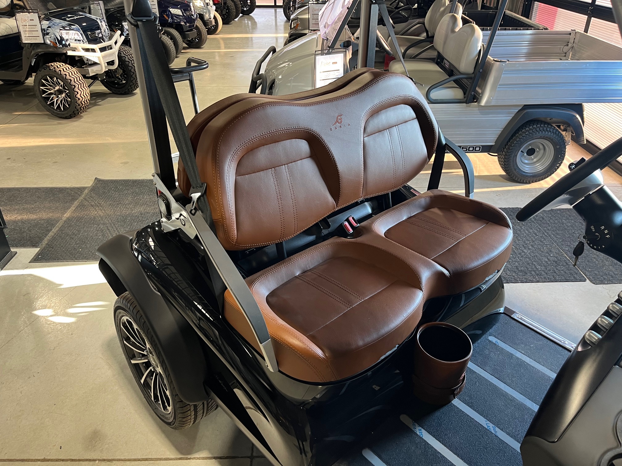 2023 Club Car Garia 2+2