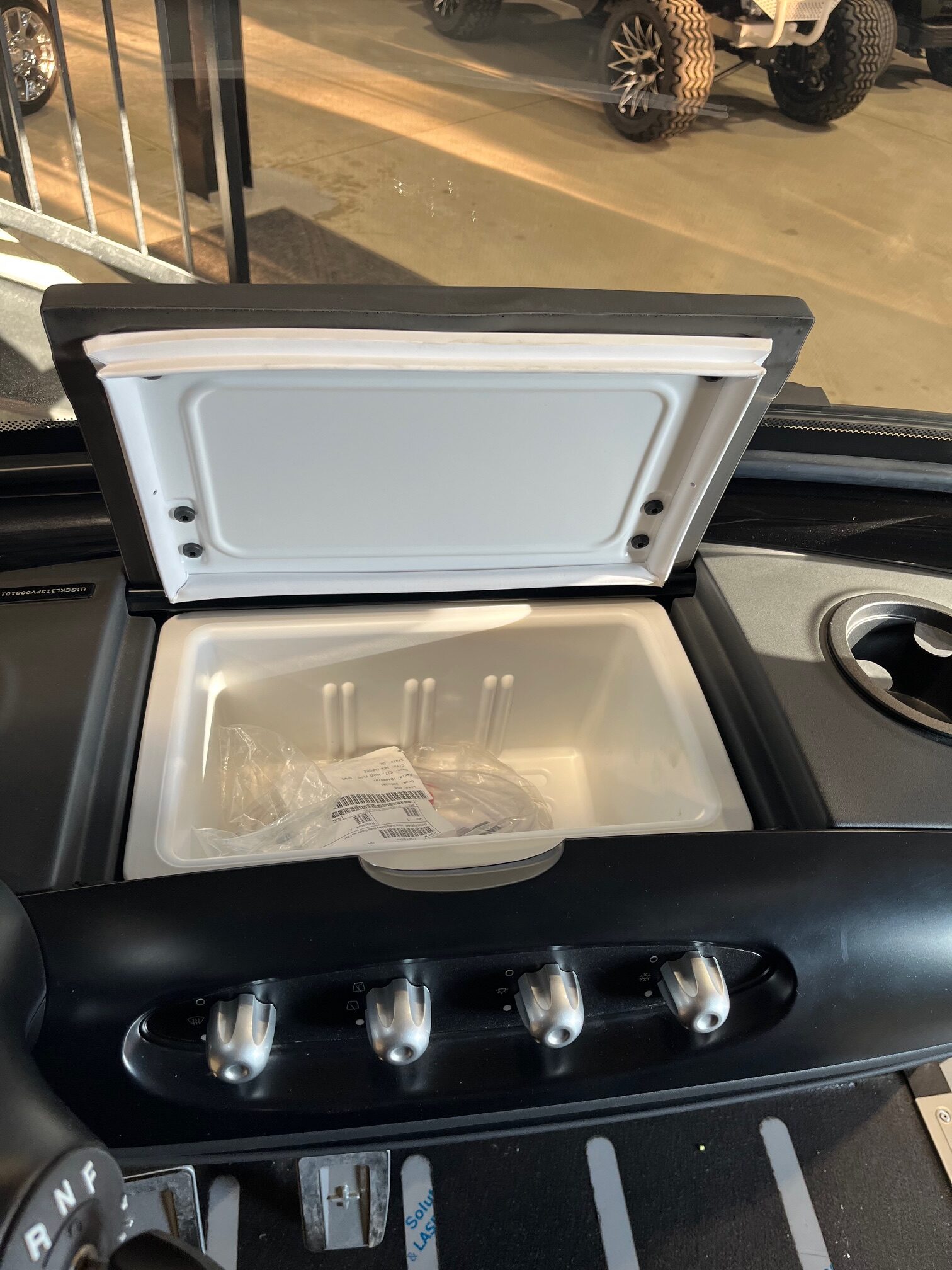 2023 Club Car Garia 2+2