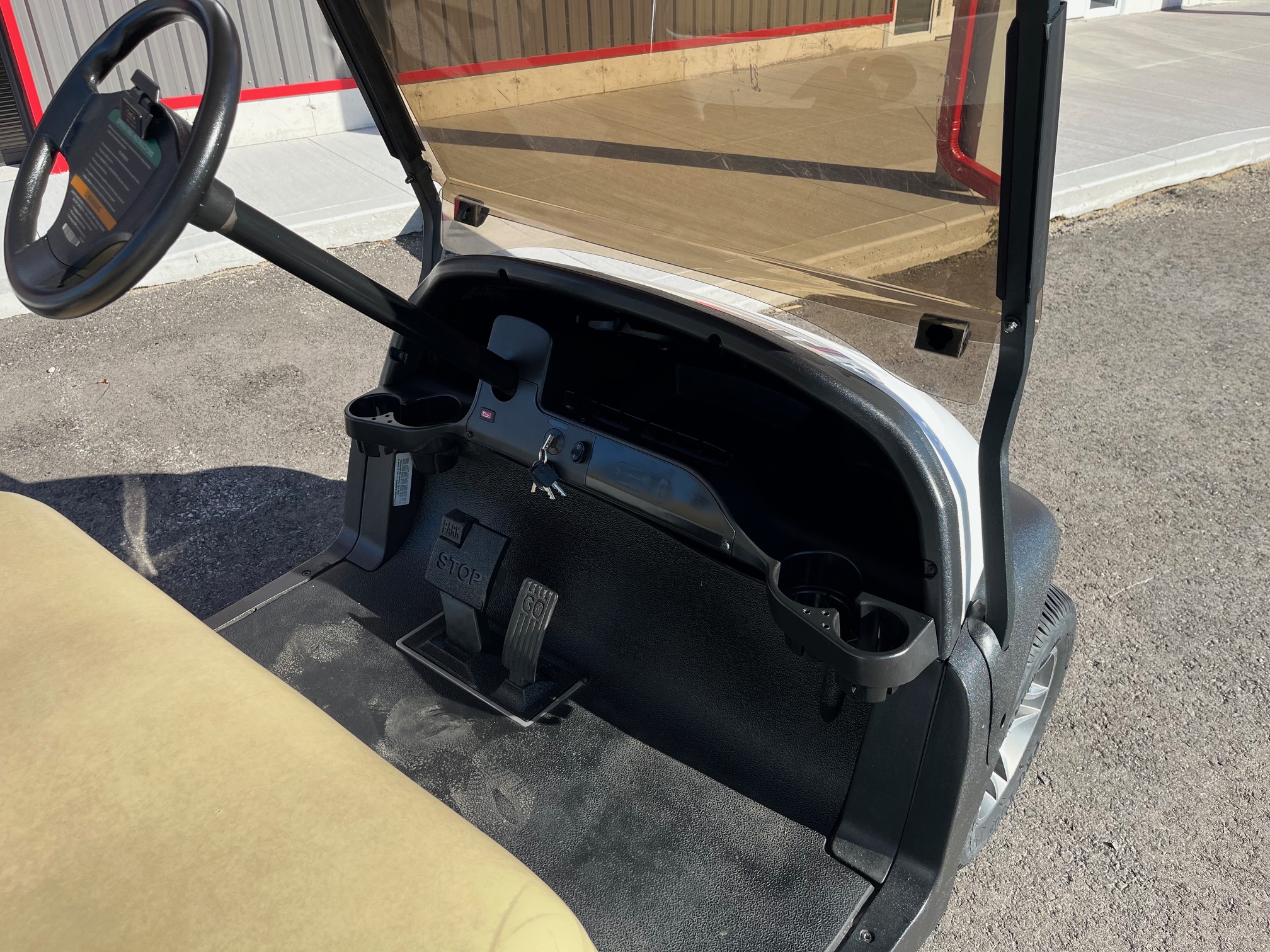 2017 Club Car Precedent Gas White SL1738-826643 - Image 10