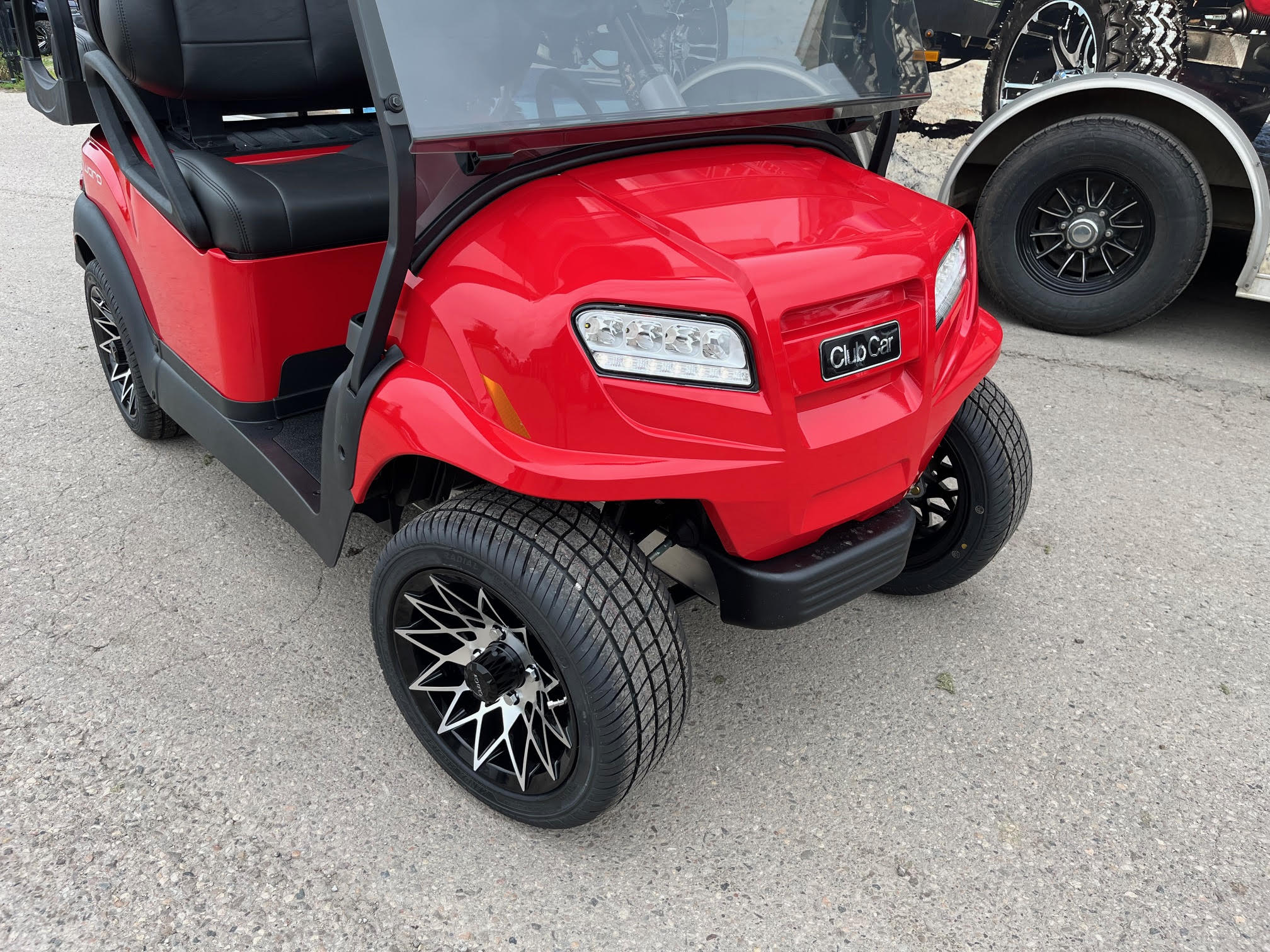 2025 Club Car Onward 48V Non Lifted Rally Red TM2501-621401 - Image 3