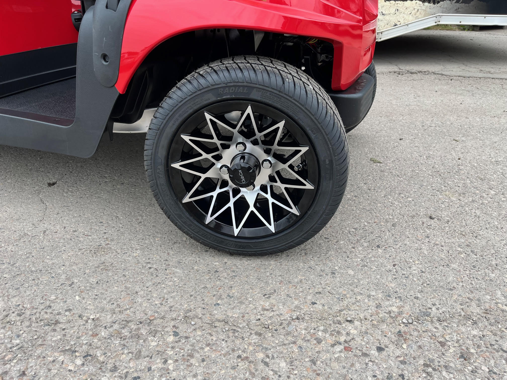 2025 Club Car Onward 48V Non Lifted Rally Red TM2501-621401 - Image 4