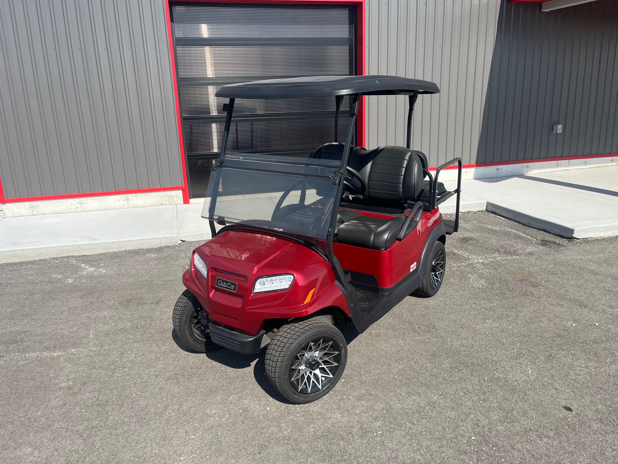 2023 Club Car Onward Gas EFI 429CC Red Non lifted BQ2346-480165