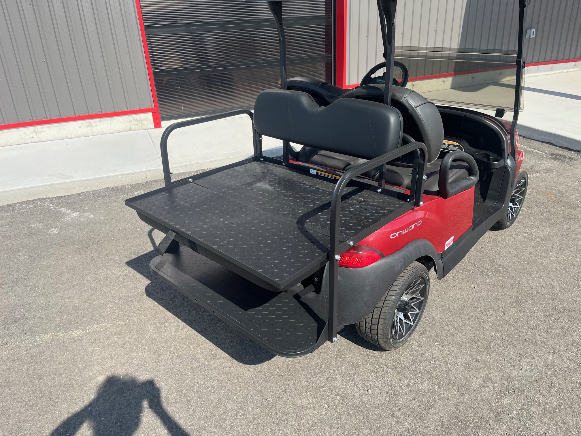 2023 Club Car Onward Gas EFI 429CC Red Non lifted BQ2346-480165 - Image 9