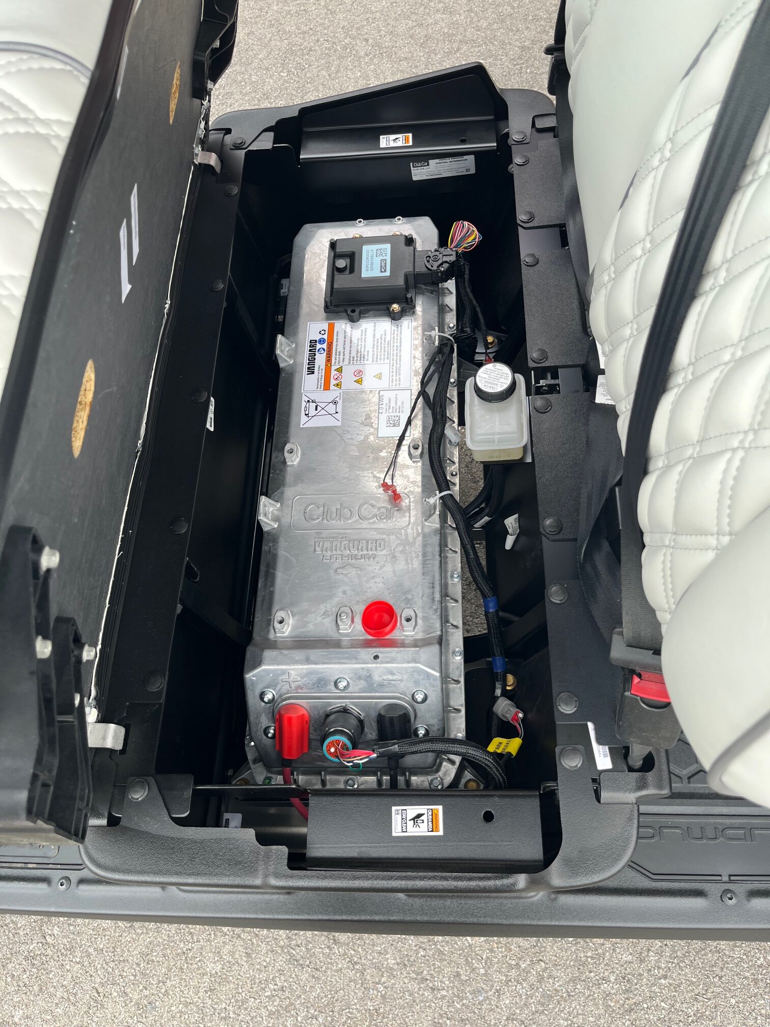 2027 Club Car Onward HP 48V Lithium Ion 4 Forward Golf Cart