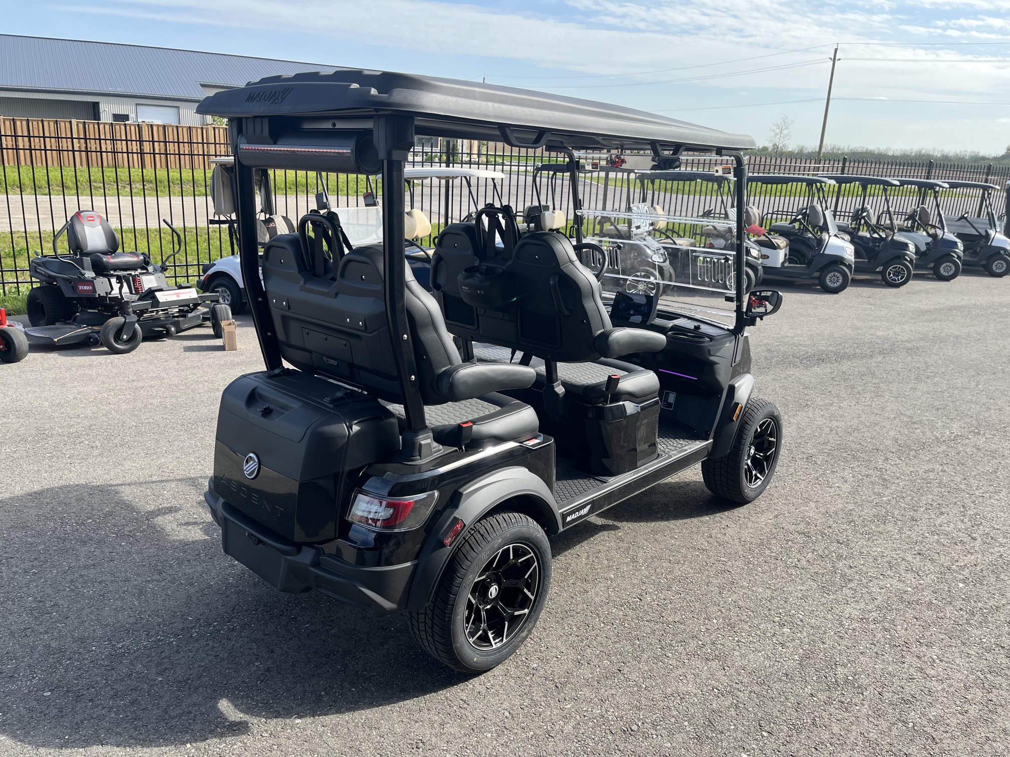 2026 Madjax Ascent 4 Forward Lithium Ion Golf Cart