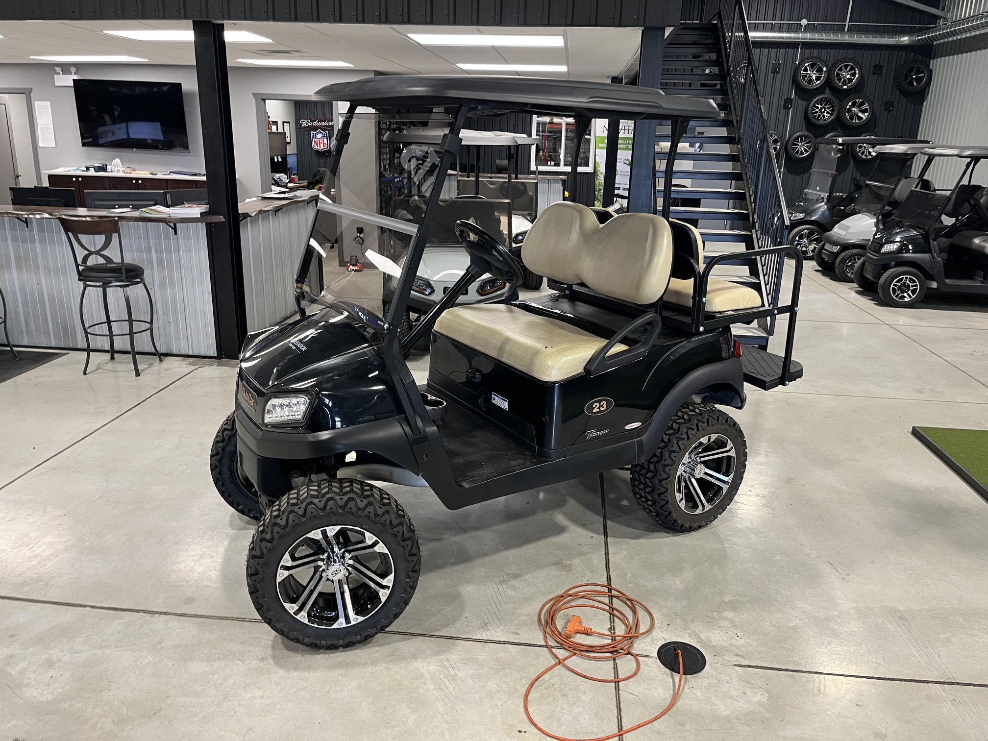 2020 Club Car Tempo 48V Lifted Electric 4 Passenger Golf Cart