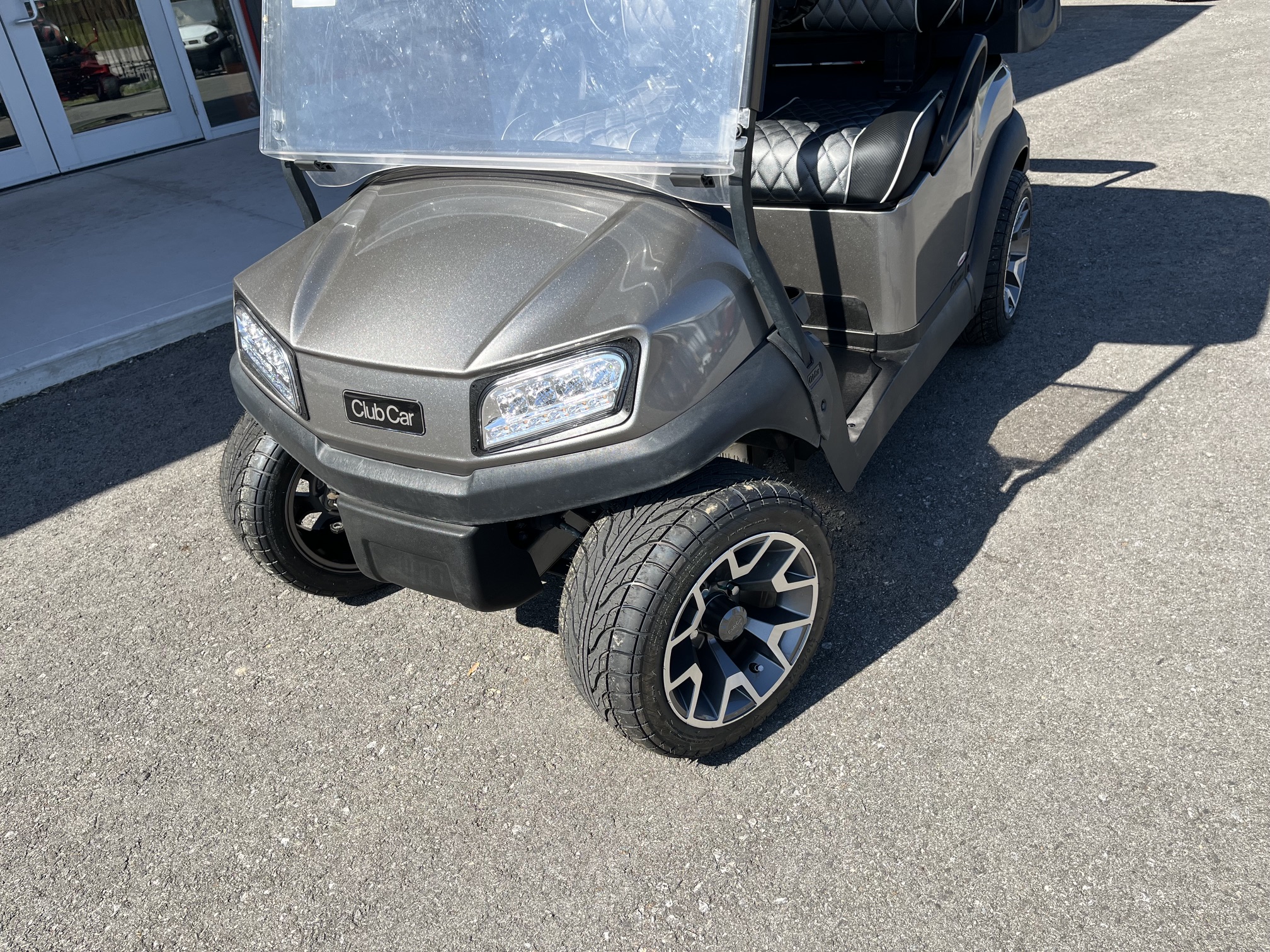 2022 Club Car Tempo Lithium 4 Passenger Golf Cart