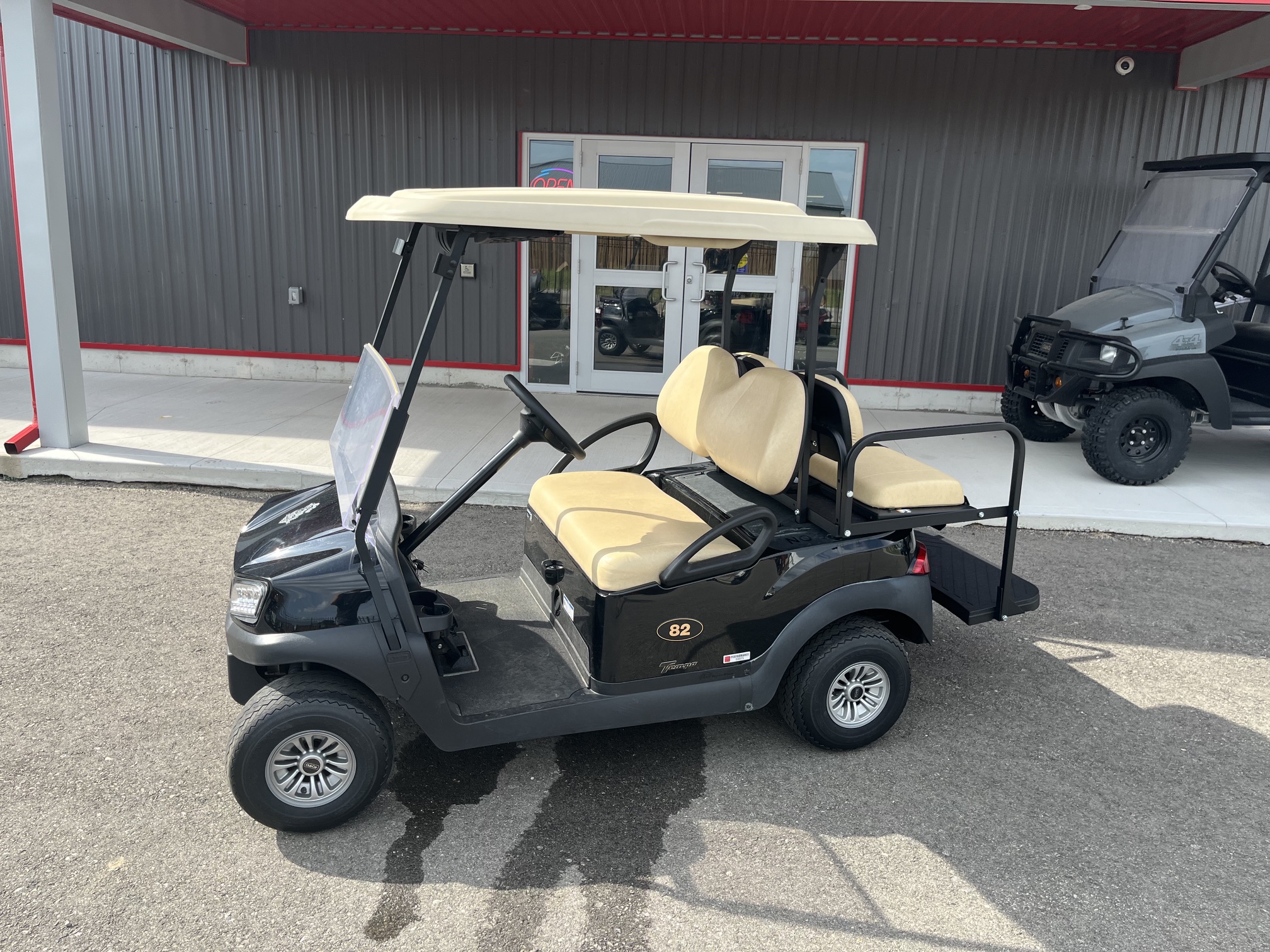 2021 Club Car Tempo 48V Electric 4 Passenger Black Golf Cart