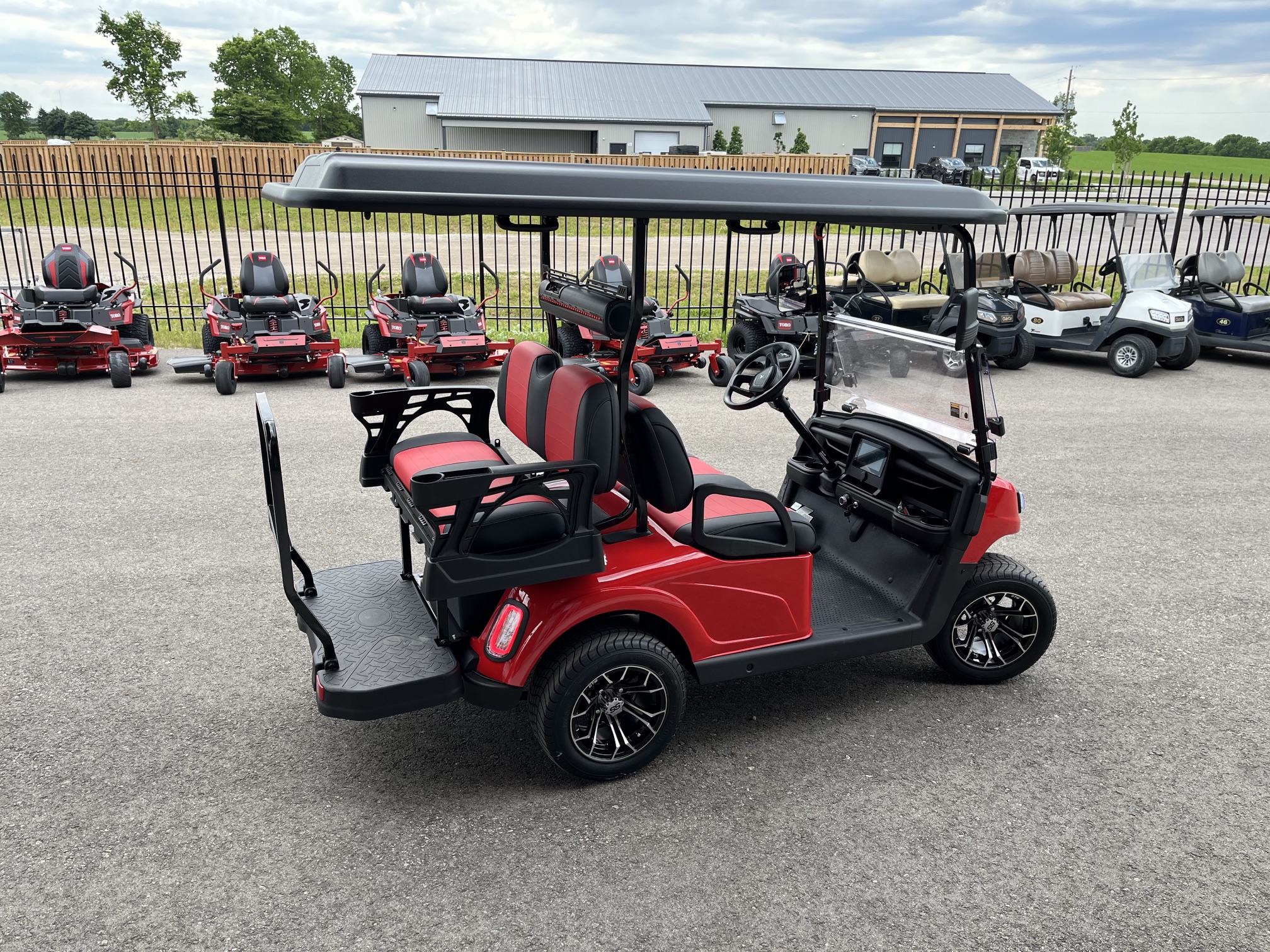 2026 Madjax E Series Lithium 4 Passenger Golf Cart