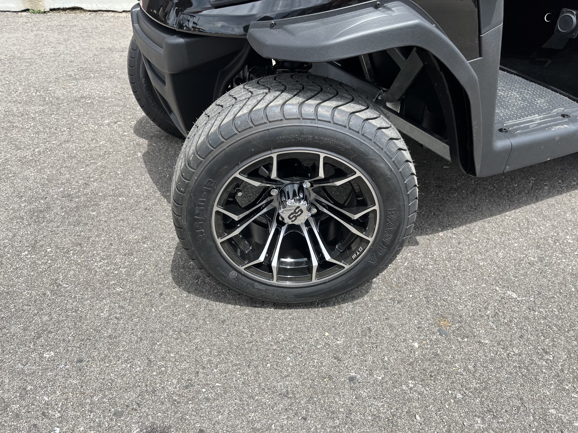 2026 Madjax E Series Lithium 4 Passenger Golf Cart Black