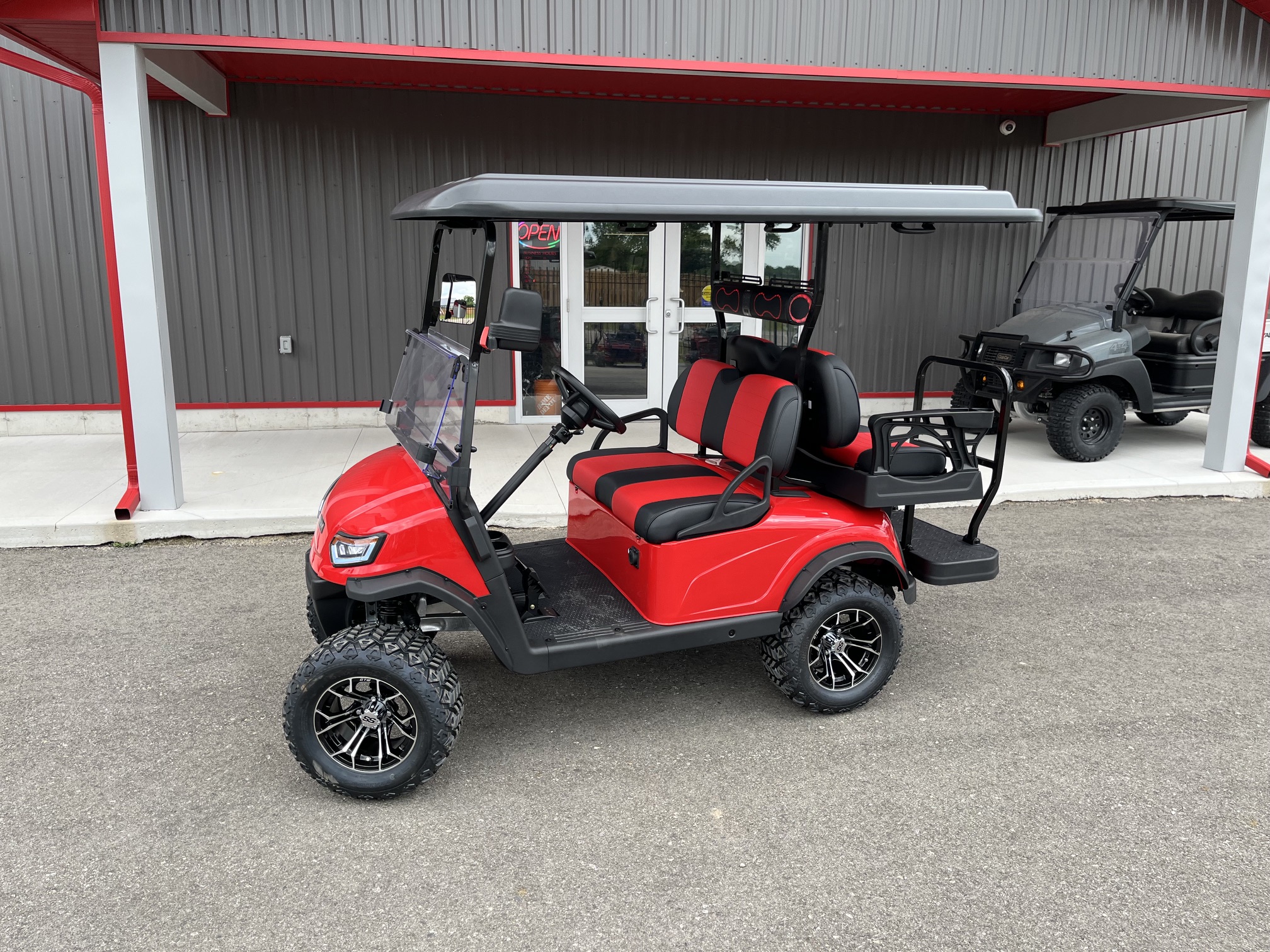2026 Madjax E Series Lifted Lithium 4 Passenger Golf Cart