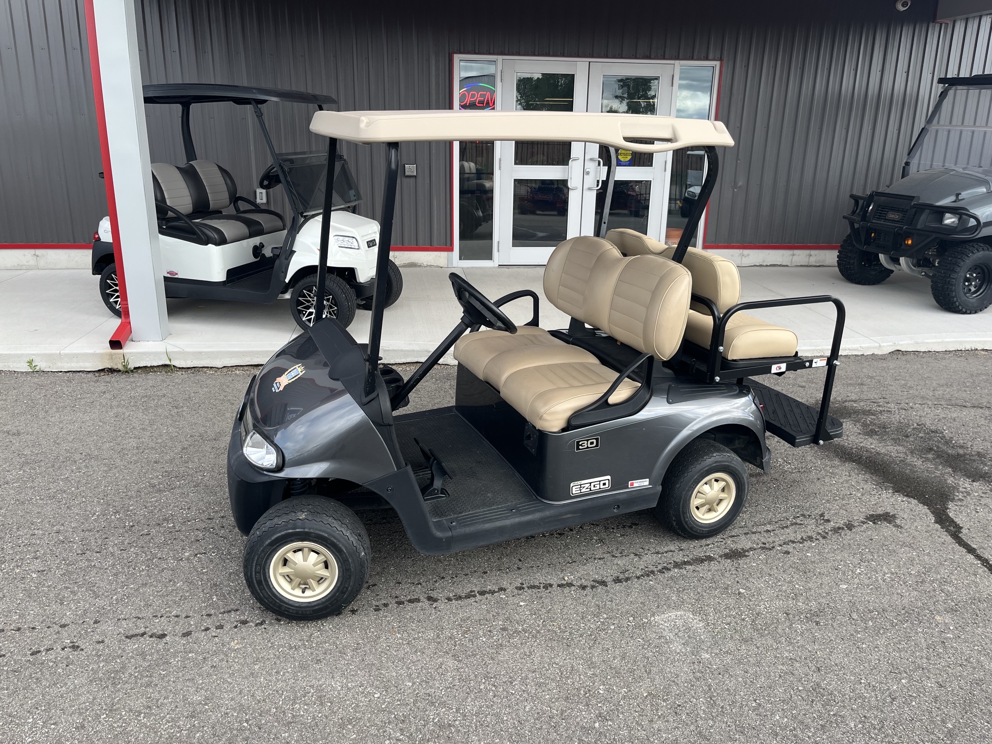 2018 EZGO RXV Lithium 4 Passenger Golf Cart