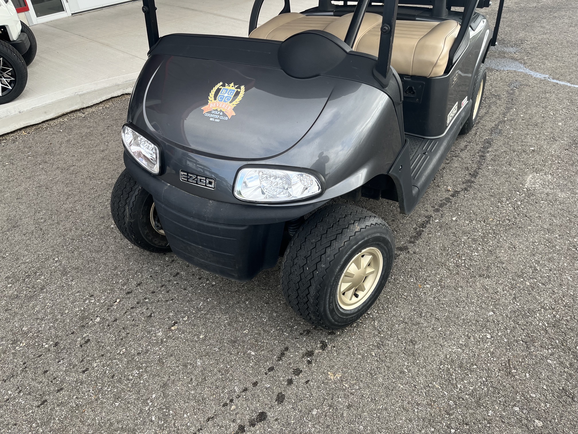2018 EZGO RXV Lithium 4 Passenger Golf Cart