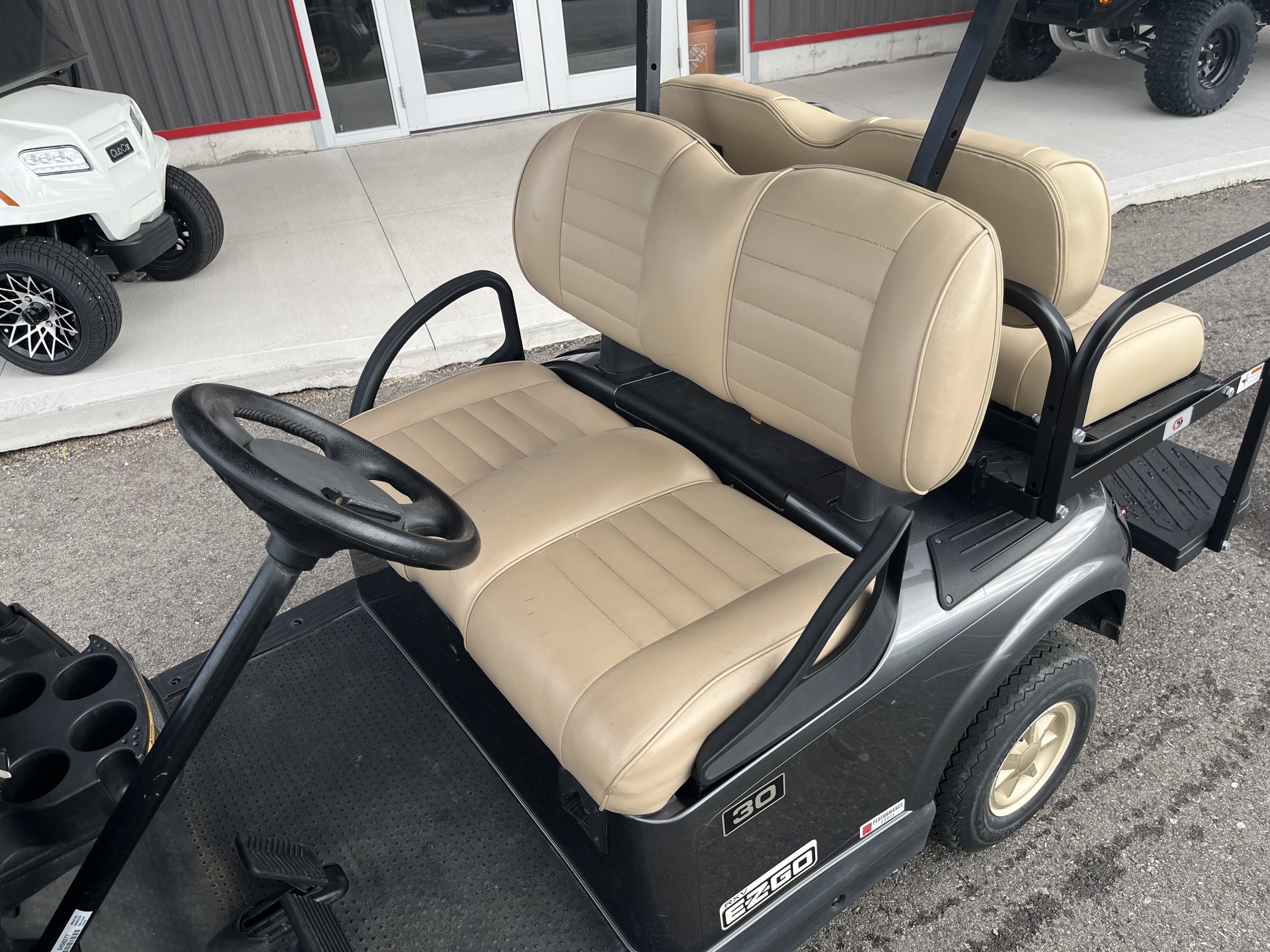 2018 EZGO RXV Lithium 4 Passenger Golf Cart