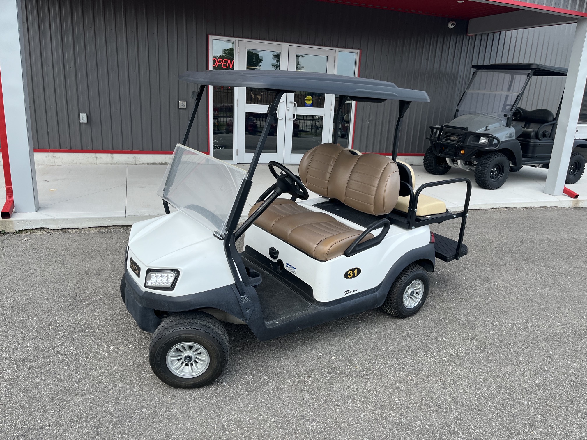 2021 Club Car Tempo 48V Electric 4 Passenger Golf Cart BN2105-144199 - Image 3