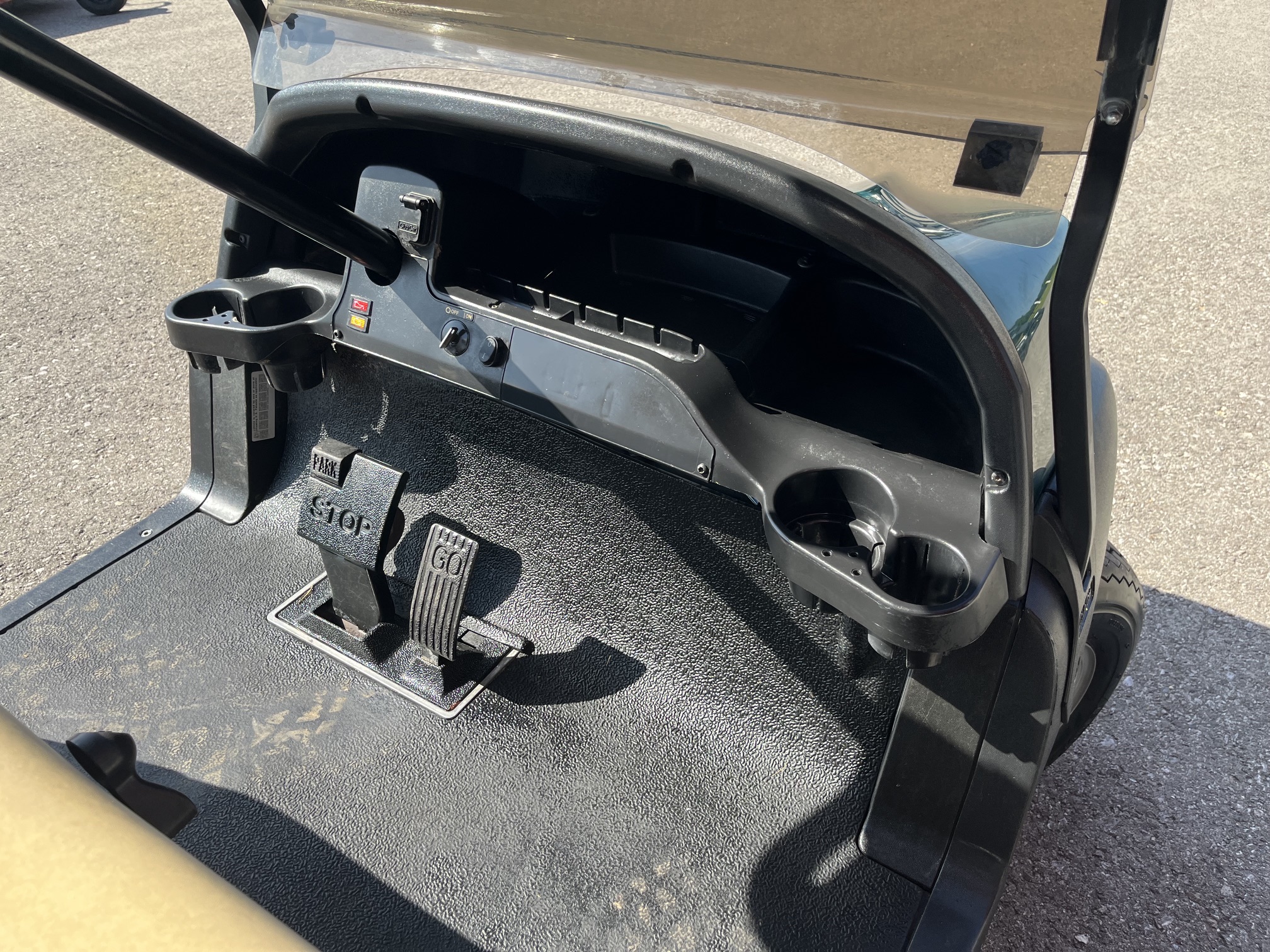 2021 Club Car Tempo Gas EFI 4 Passenger Golf Cart