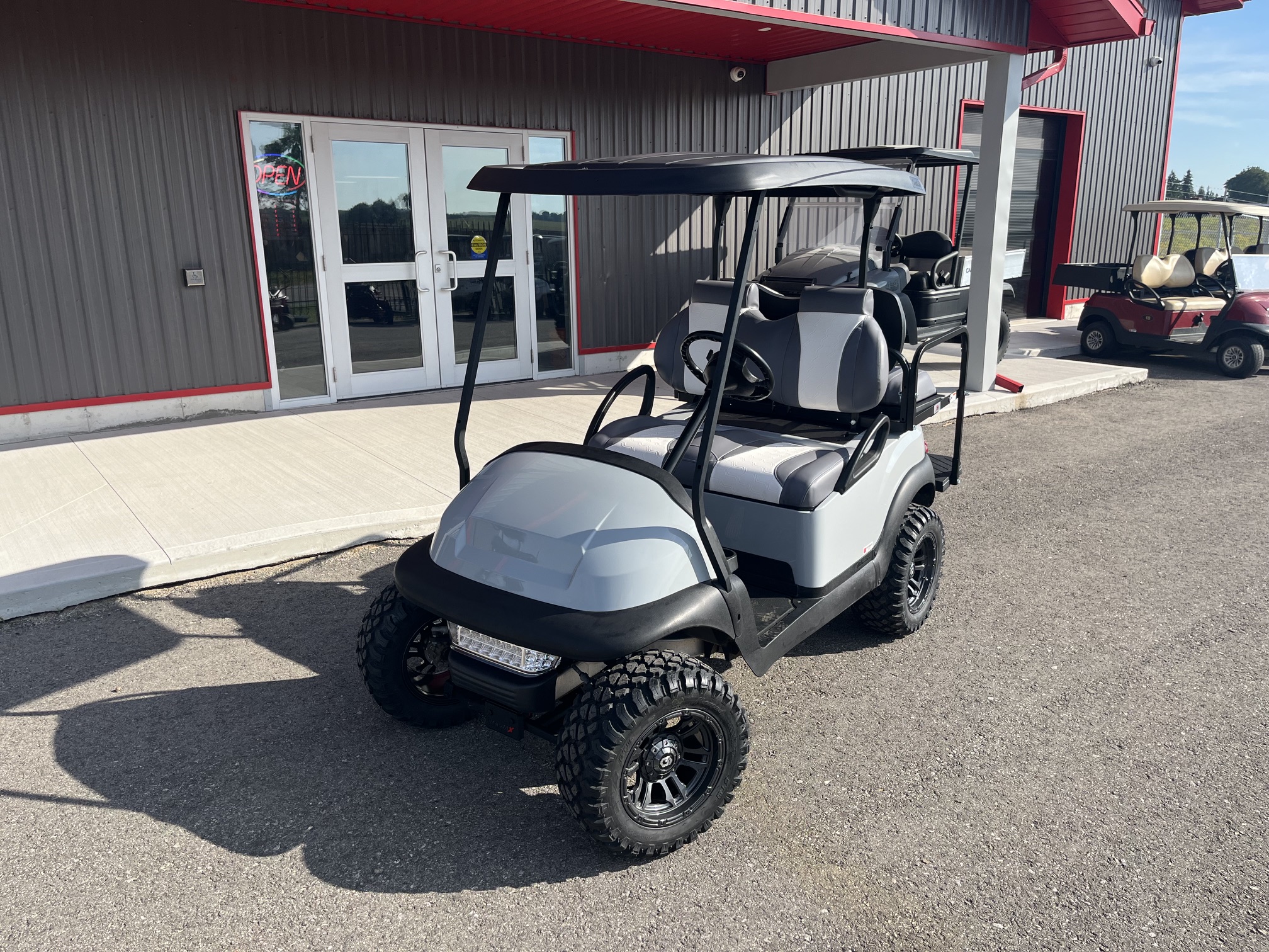 2017 Club Car Precedent Gas EFI Lifted 4 Passenger Golf Cart Grey SL1730-818140