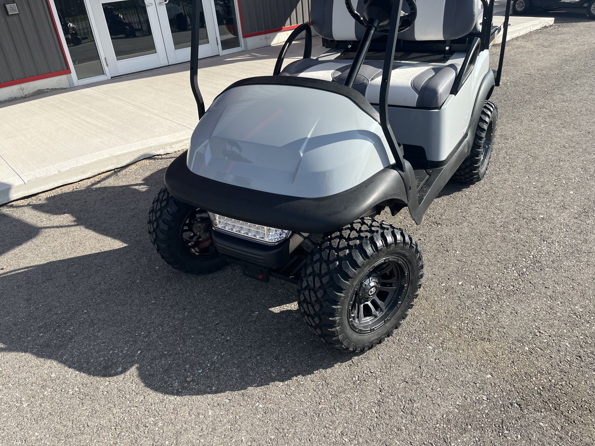 2017 Club Car Precedent Gas EFI Lifted 4 Passenger Golf Cart Grey SL1730-818140 - Image 3