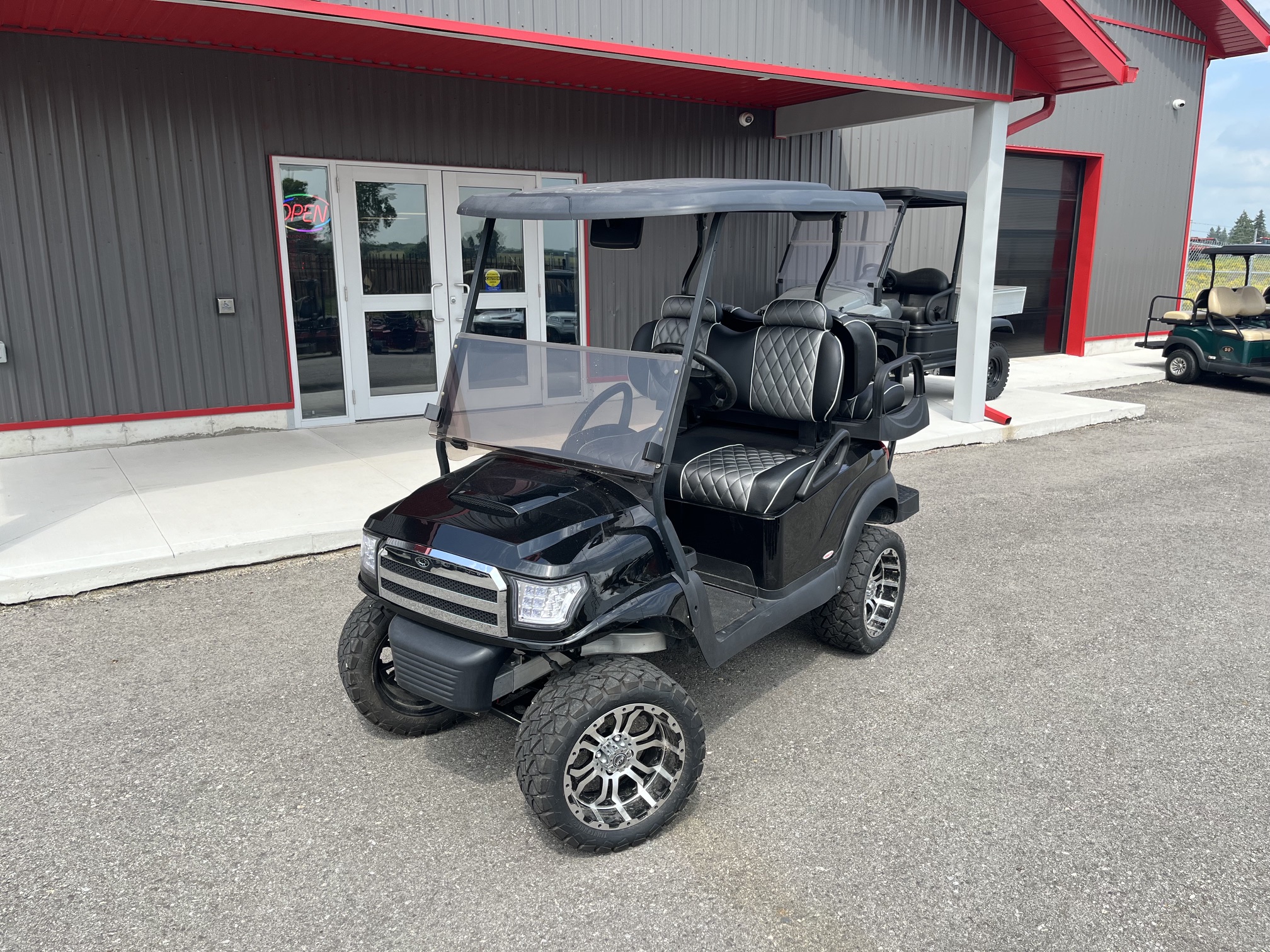 2016 Club Car Precedent 51V Lithium Lifted 4 Passenger w/ Alpha Body Black JE1638-677039