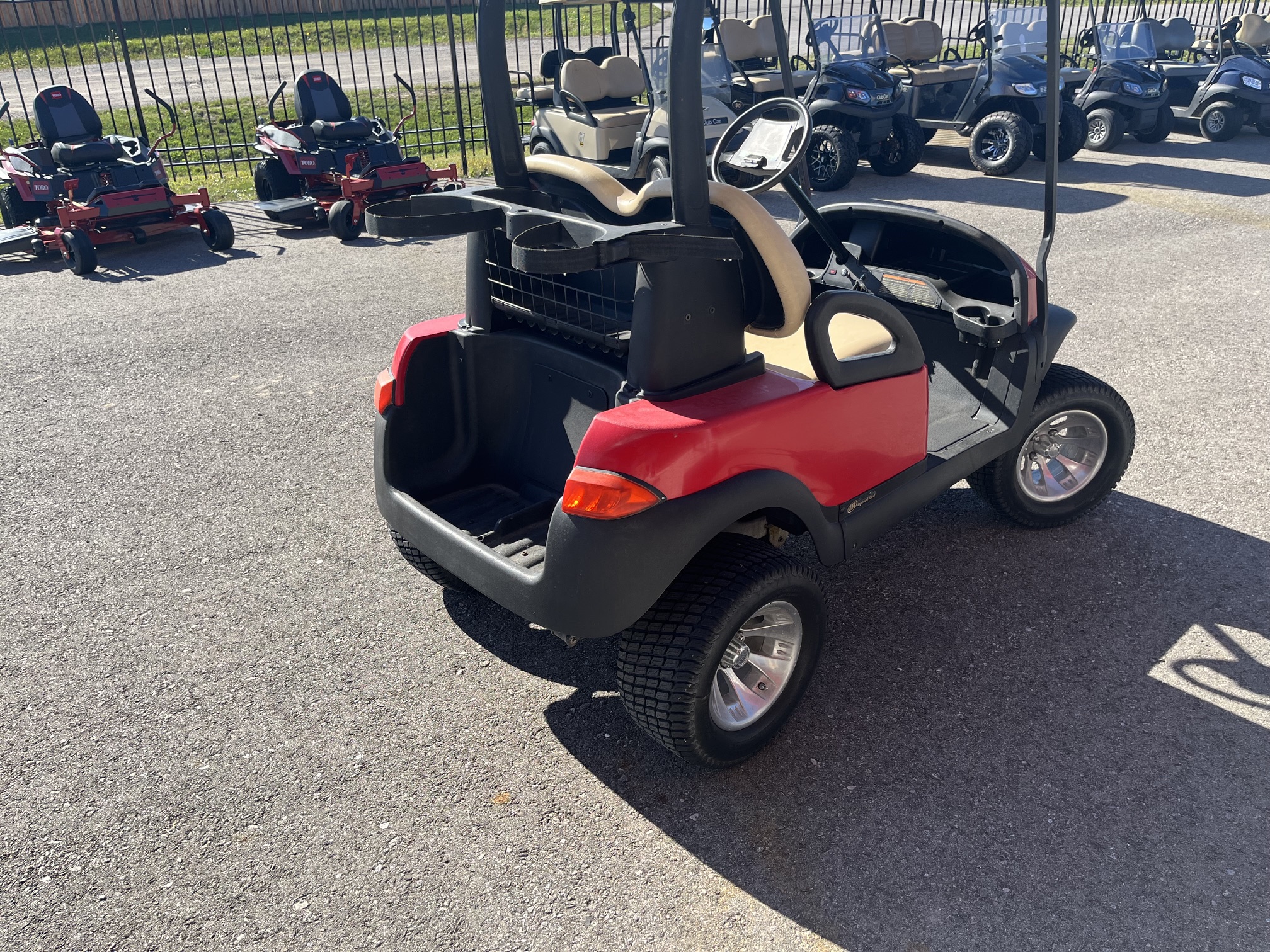 2007 Club Car Precedent Gas Carbureted Lifted 2 Passenger Golf Cart
