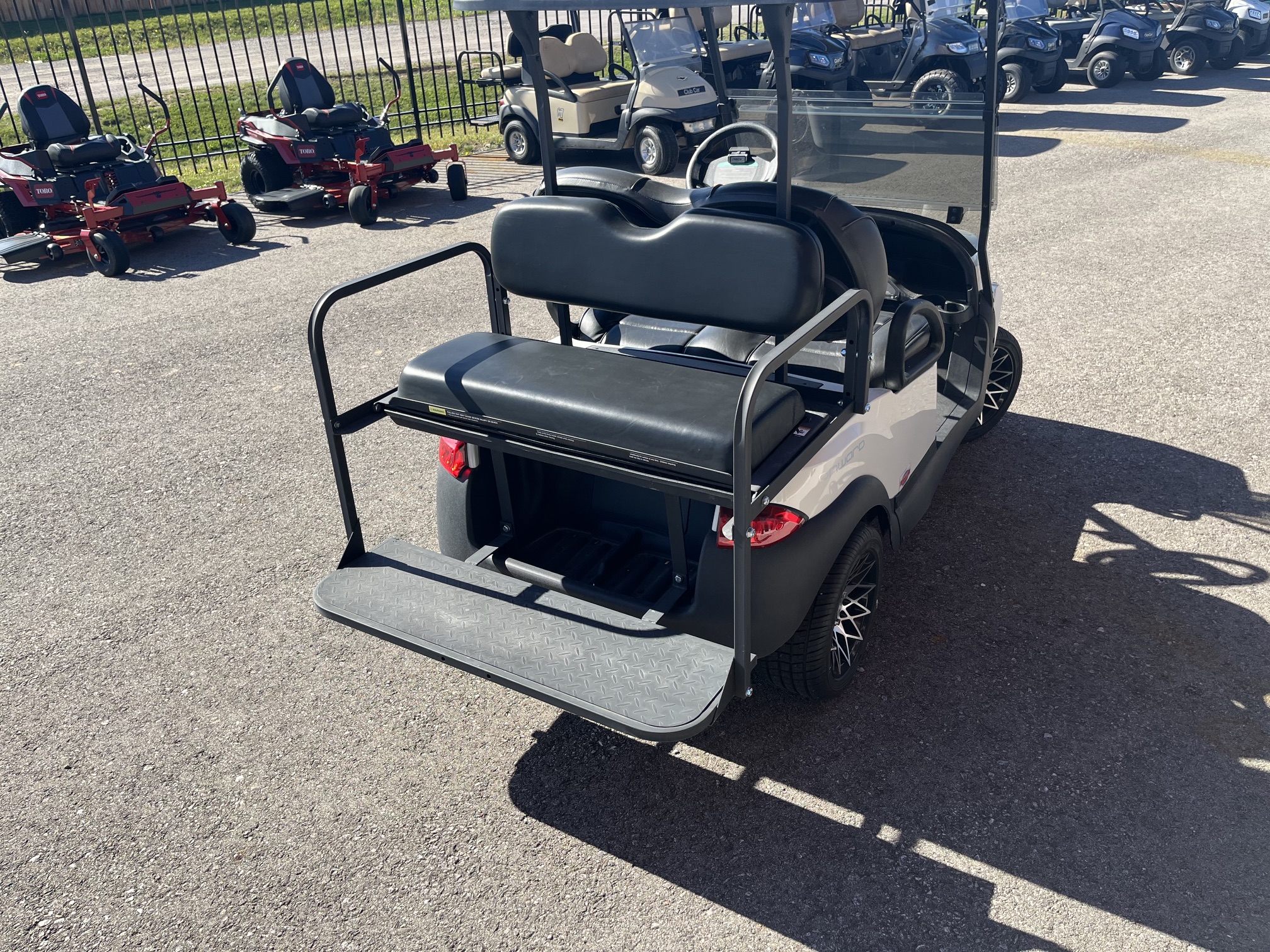 2023 Club Car Onward Gas EFI Demo Used 4 Passenger Golf Cart
