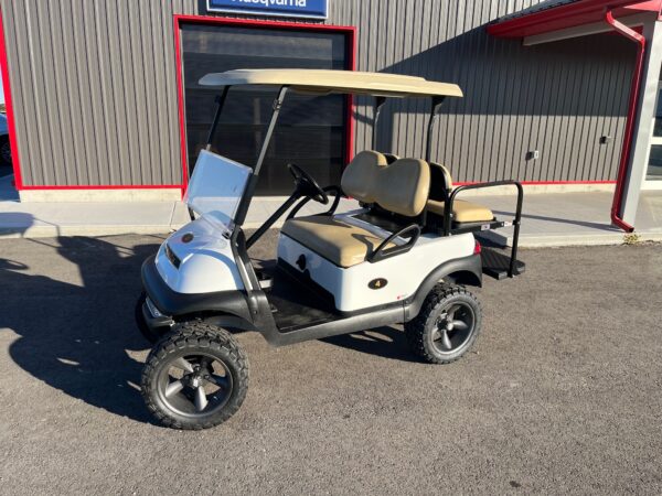 2017 Club Car Precedent Lifted 4 Passenger Golf Cart