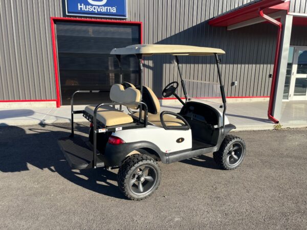 2017 Club Car Precedent Lifted 4 Passenger Golf Cart