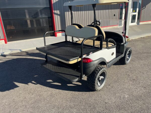 2017 Club Car Precedent Lifted 4 Passenger Golf Cart