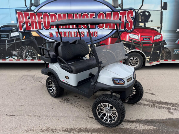 2019 Club Car Tempo 48V Electric Lifted 4-Passenger Golf Cart