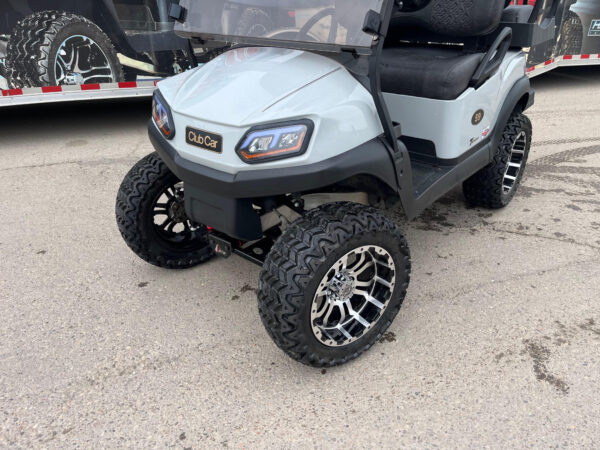 2019 Club Car Tempo 48V Electric Lifted 4-Passenger Golf Cart