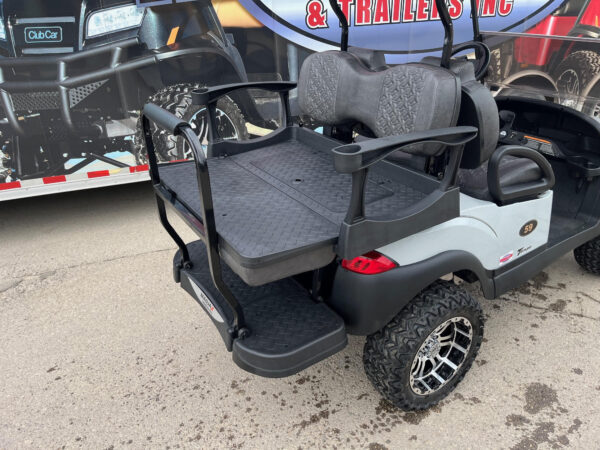 2019 Club Car Tempo 48V Electric Lifted 4-Passenger Golf Cart