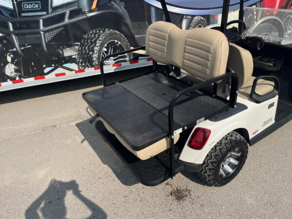 2017 EZGO RXV 48V Electric Golf Cart