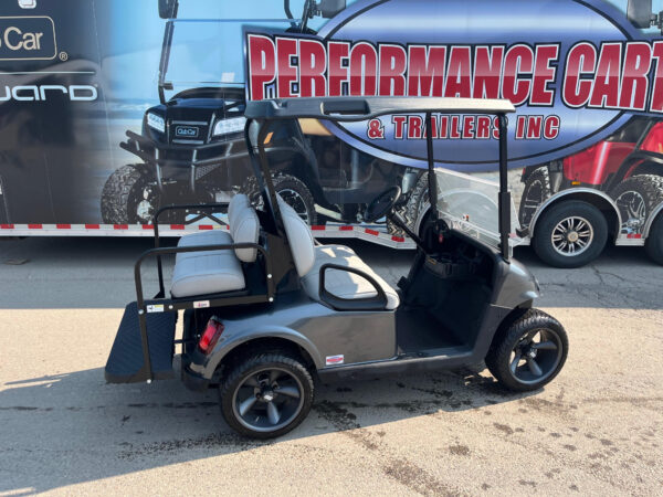 2022 EZGO RXV Lithium 4 Pasenger Golf Cart