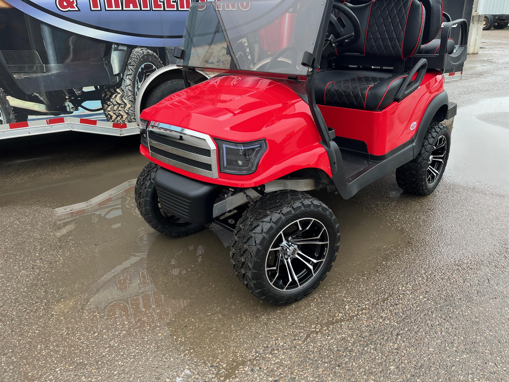 2018 Club Car Precedent 48V Electric 4 Passenger with Red Alpha Body