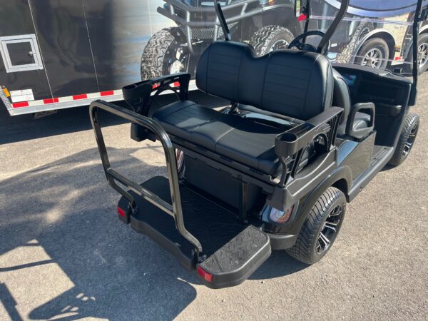 2025 Madjax E Series Low 4 Passenger Black