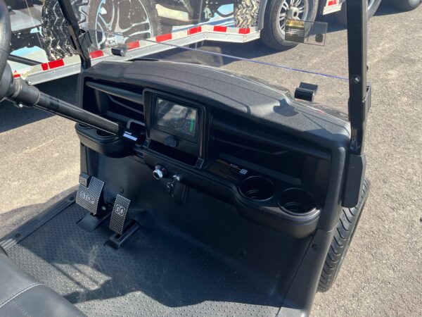 2025 Madjax E Series Low 4 Passenger Black
