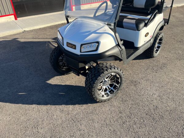2019 Club Car Tempo Lifted 4 Passenger Golf Cart