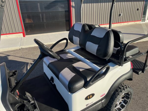 2019 Club Car Tempo Lifted 4 Passenger Golf Cart