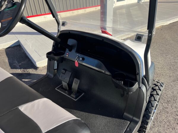 2019 Club Car Tempo Lifted 4 Passenger Golf Cart