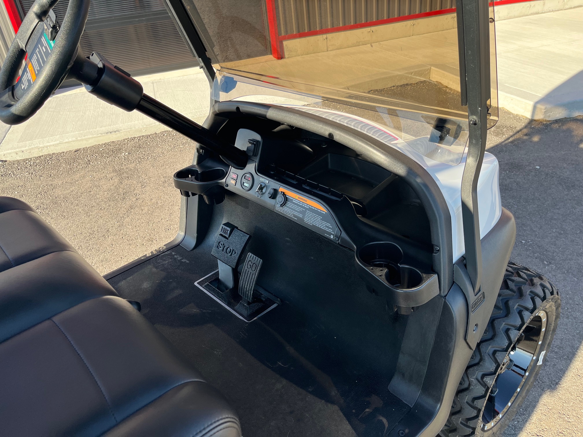 IMG_8489 2025 Club Car Tempo Golf Cart Gas EFI Lifted 4 Passenger