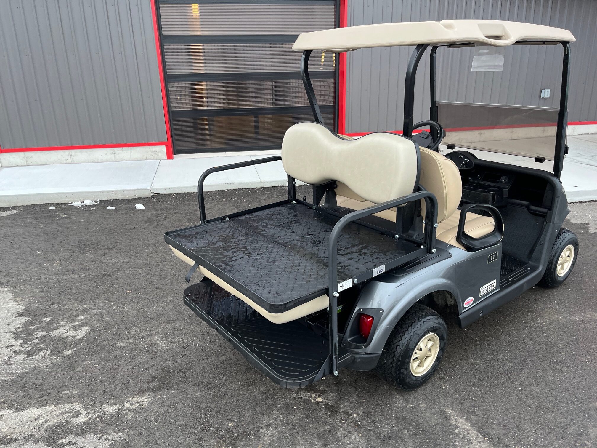 IMG_8505 2018 EZGO RXV Lithium Electric Golf Cart 4 Passenger
