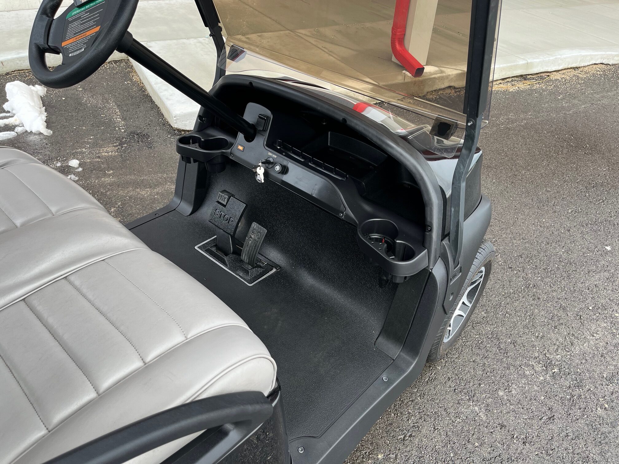 IMG_8585 2023 Club Car Tempo Lithium Electric 4 Passenger Golf Cart