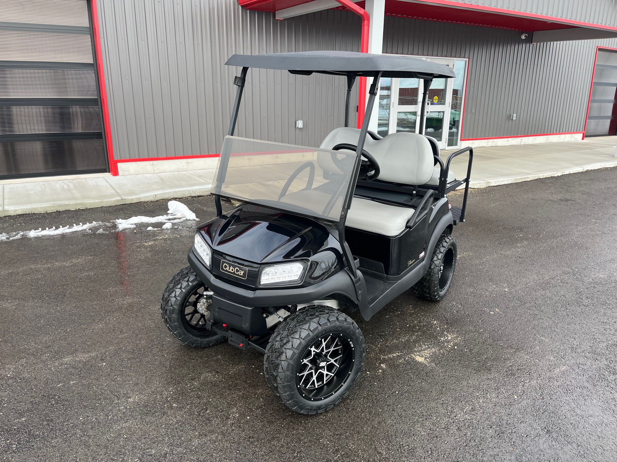 IMG_8587 2025 Club Car Tempo Golf Cart Gas EFI Lifted 4 Passenger