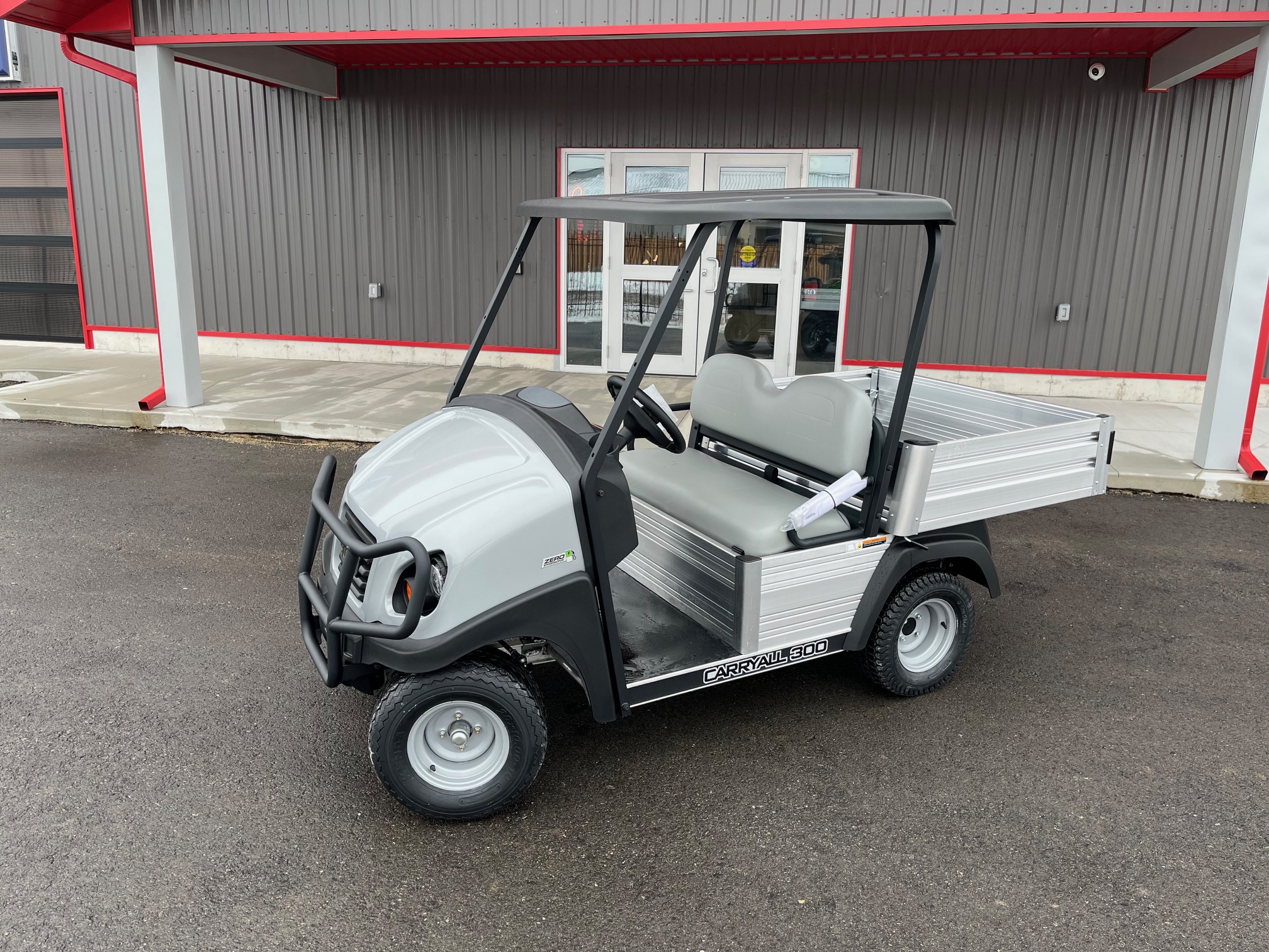 IMG_8614 2026 Carryall 300 48V Electric Utility Golf Cart