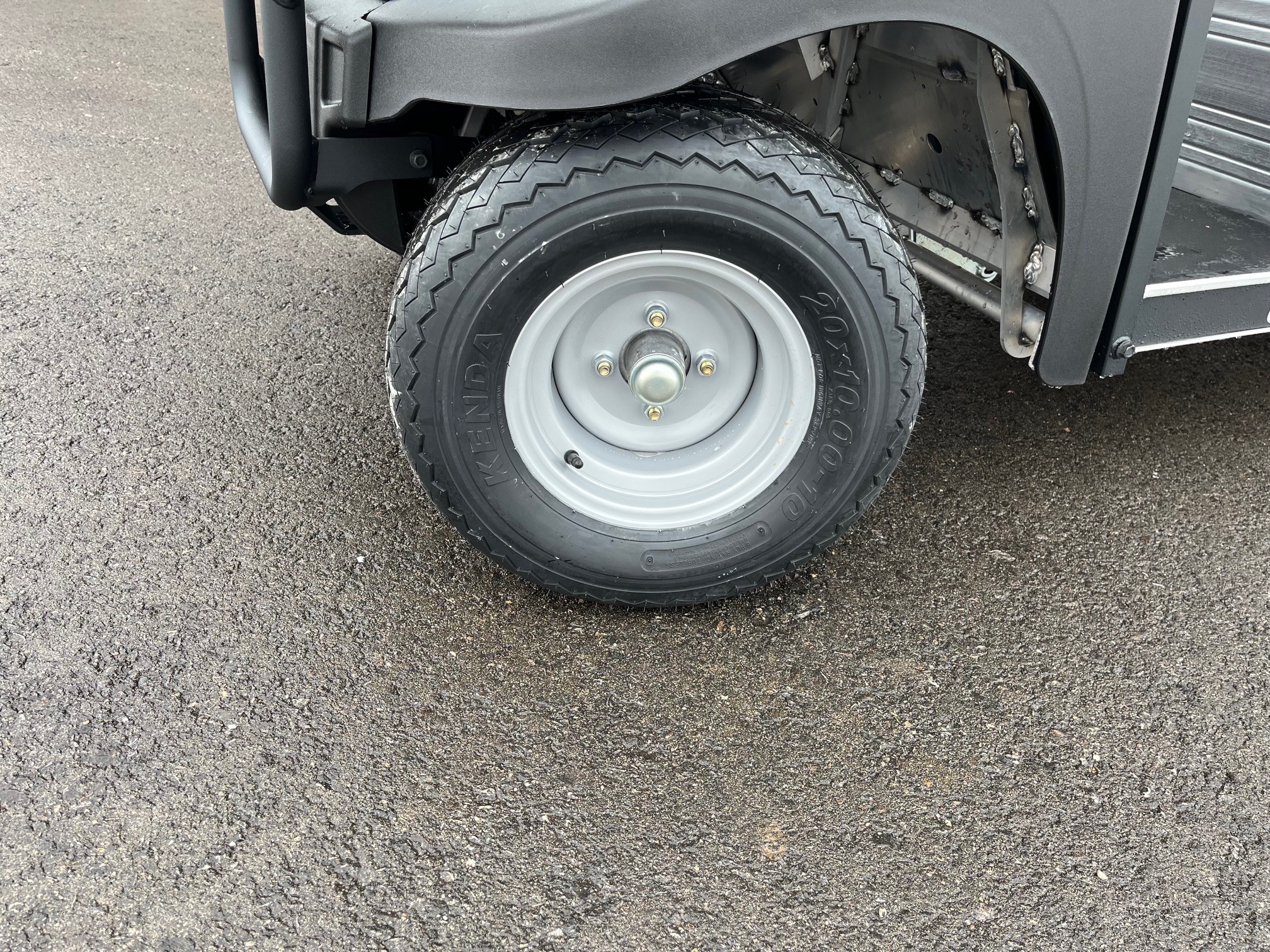 IMG_8616 2026 Carryall 300 48V Electric Utility Golf Cart