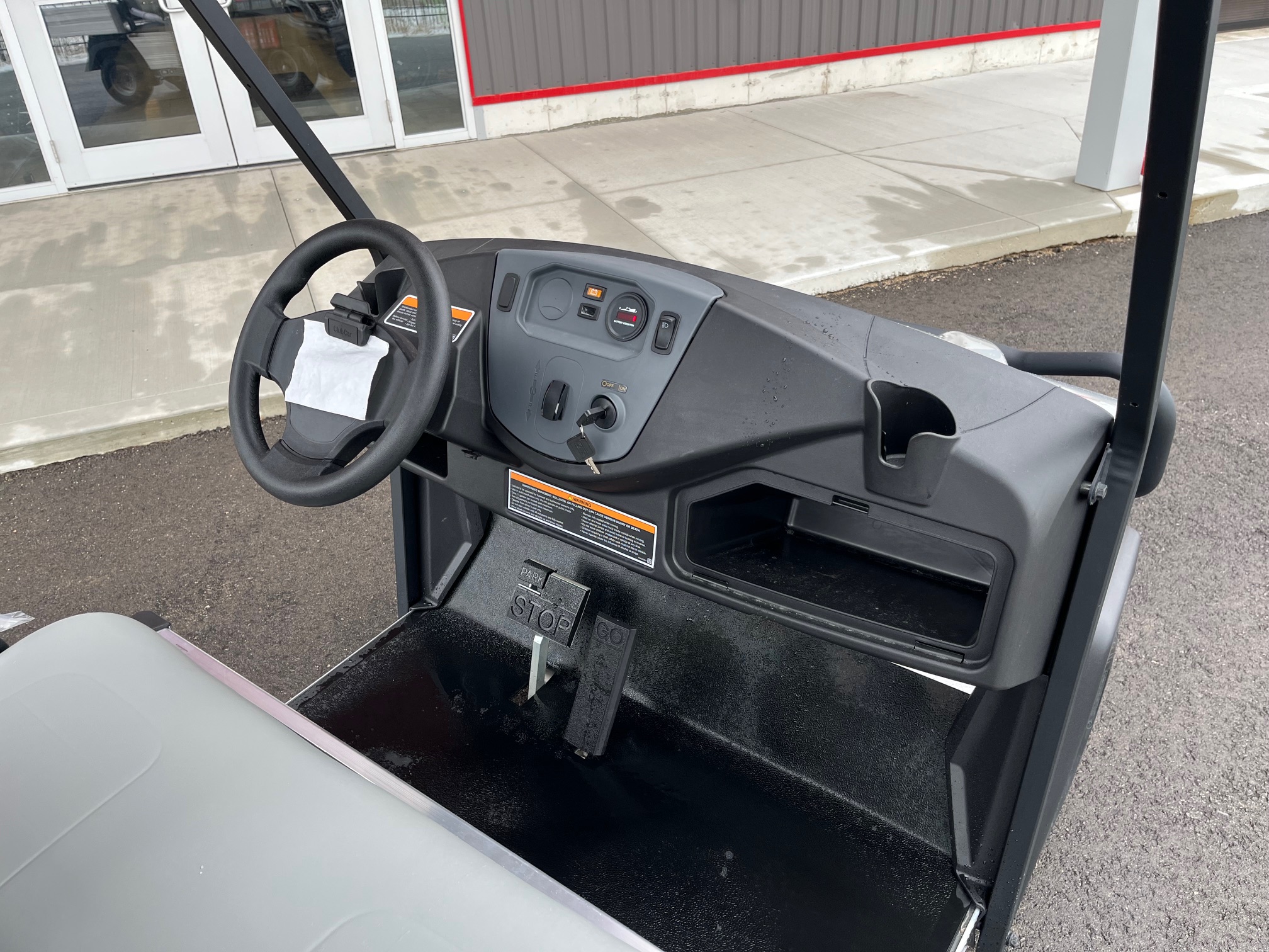 IMG_8622 2026 Carryall 300 48V Electric Utility Golf Cart