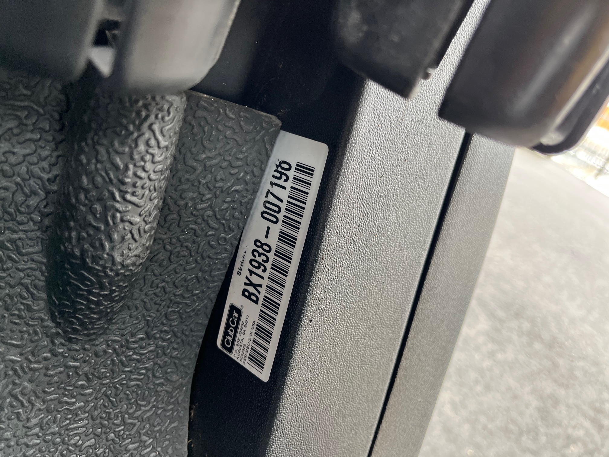 IMG_8681 2019 Club Car Tempo Gas EFI Lifted 4 Passenger Golf Cart