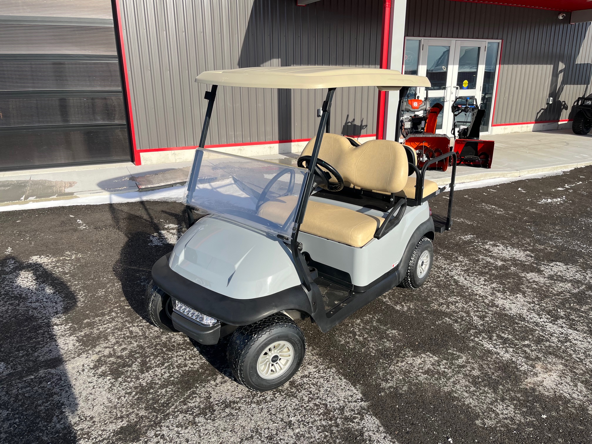 IMG_8935 2015 Club Car Precedent 48V Electric 4 passenger golf cart