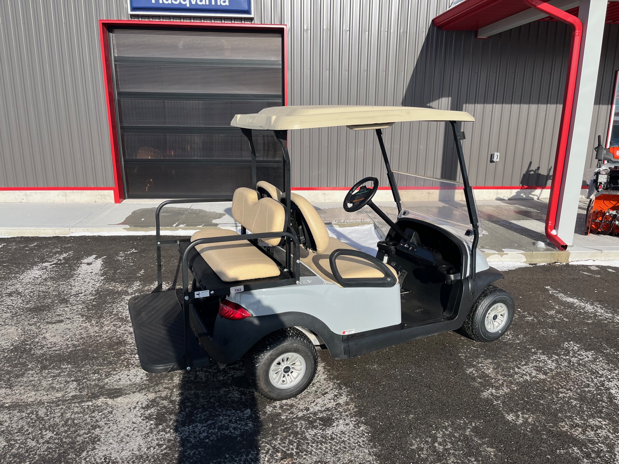 IMG_8941 2015 Club Car Precedent 48V Electric 4 passenger golf cart